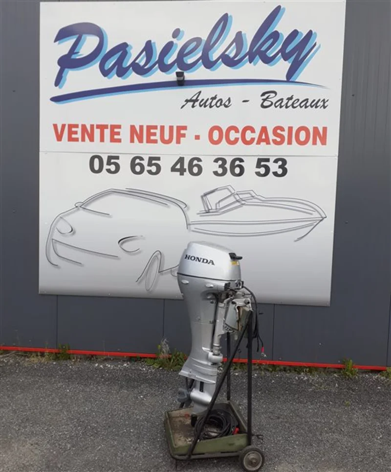 Moteur Honda BF 6cv 2 cylindres 4 temps 