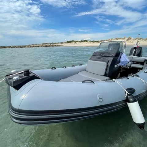 Bateau semi rigide BRIG EAGLE 6 HYPALON + MERCURY 150 CV PRO XS