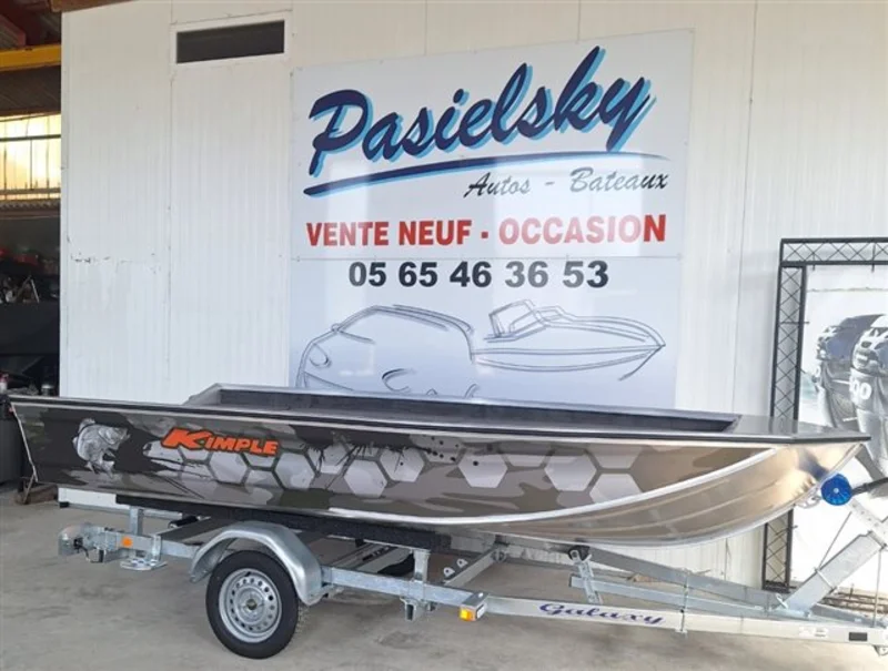 Barque de pêche kimple Formoza J150 Tiller