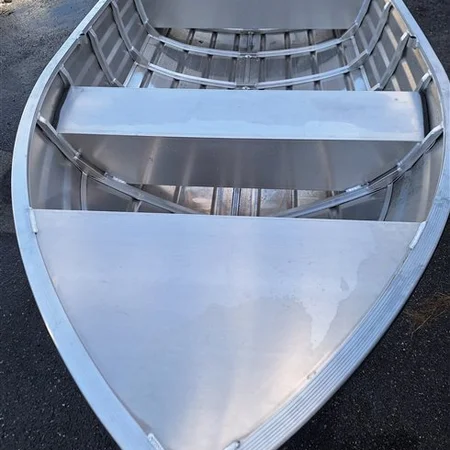 Kimple, barque de pêche, pasielski bateau lévézou aveyron